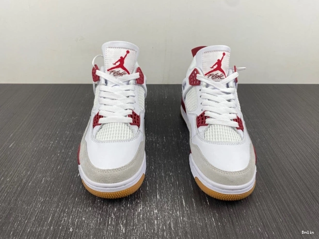 Bmlin Pine 4 DR5415-160 Retro SB Jordan Red 0731
